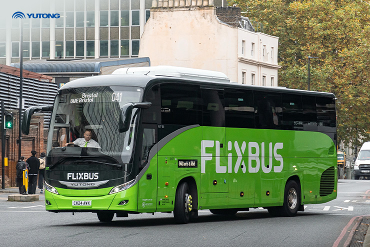 2 000:s Yutong Isossa-Britanniassa on FlixBus GT12 Ensimmäiselle Bussille Länsi-Englannissa