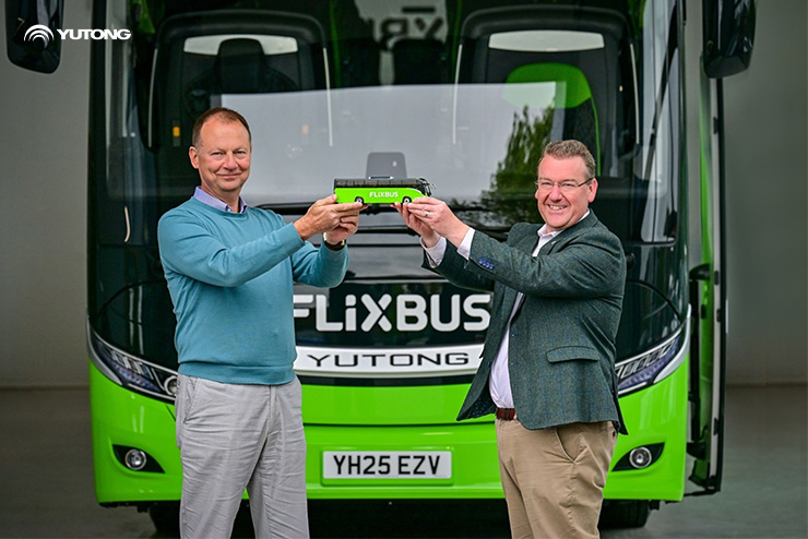 2 000:s Yutong Isossa-Britanniassa on FlixBus GT12 Ensimmäiselle Bussille Länsi-Englannissa