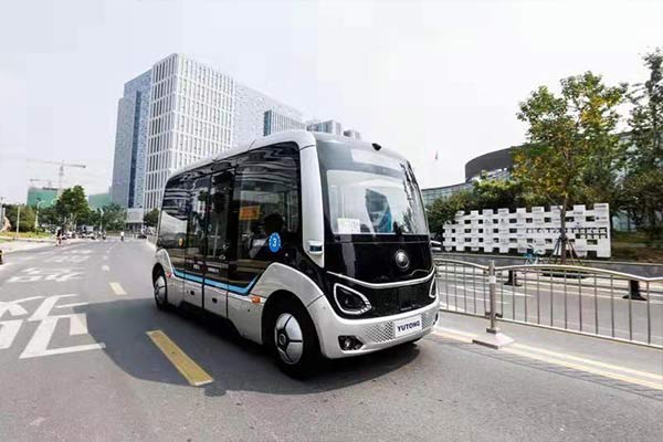 Mileage of Yutong autonomous buses reaches 10,000km on the public road Mileage of Yutong autonomous buses reaches 10,000km on the public road